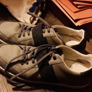 Louis Vuitton Sneakers Shoes Authentic